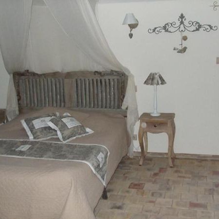 Bed and Breakfast Mas Bella Cortis La Garde-Adhémar Zewnętrze zdjęcie