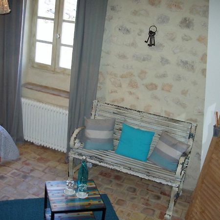 Bed and Breakfast Mas Bella Cortis La Garde-Adhémar Pokój zdjęcie