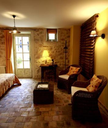 Bed and Breakfast Mas Bella Cortis La Garde-Adhémar Zewnętrze zdjęcie